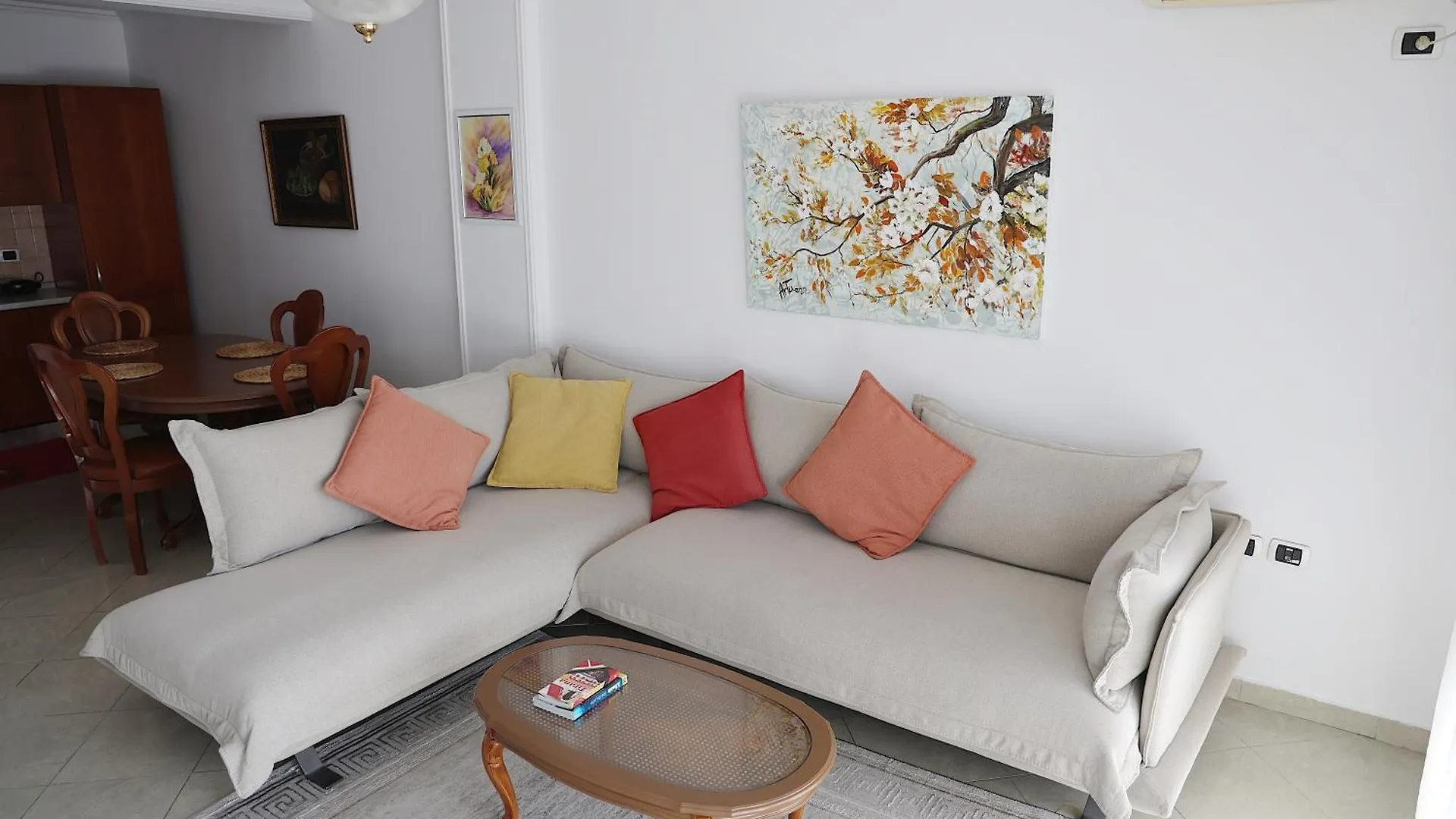 City Views Apartment Blloku - City Center Τίρανα